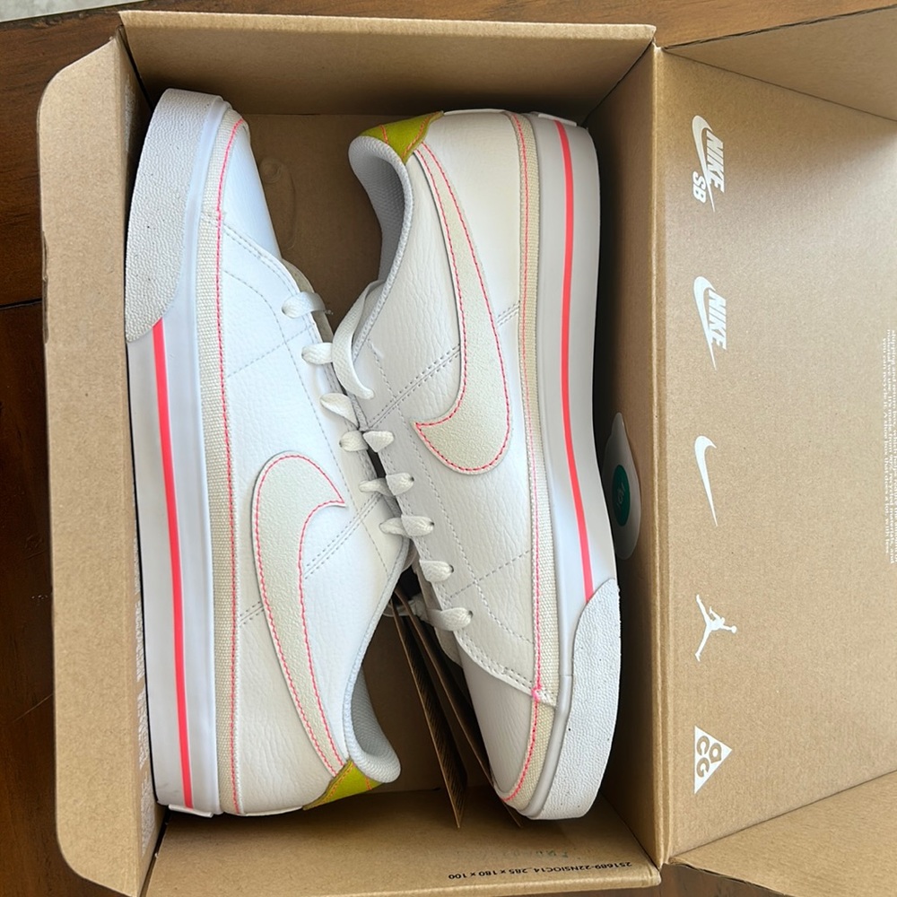 NWT Nike Court Legacy Next Nature (Women’s 9)